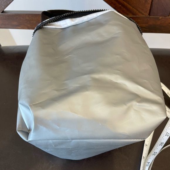 Kipling Women's Nylon bag crossbody adjustable strap purse tote lunch wipeable - Picture 10 of 16